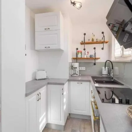 Daire Two Bedroom With Terrace *