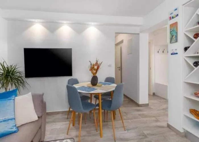 Two Bedroom With Terrace Daire *